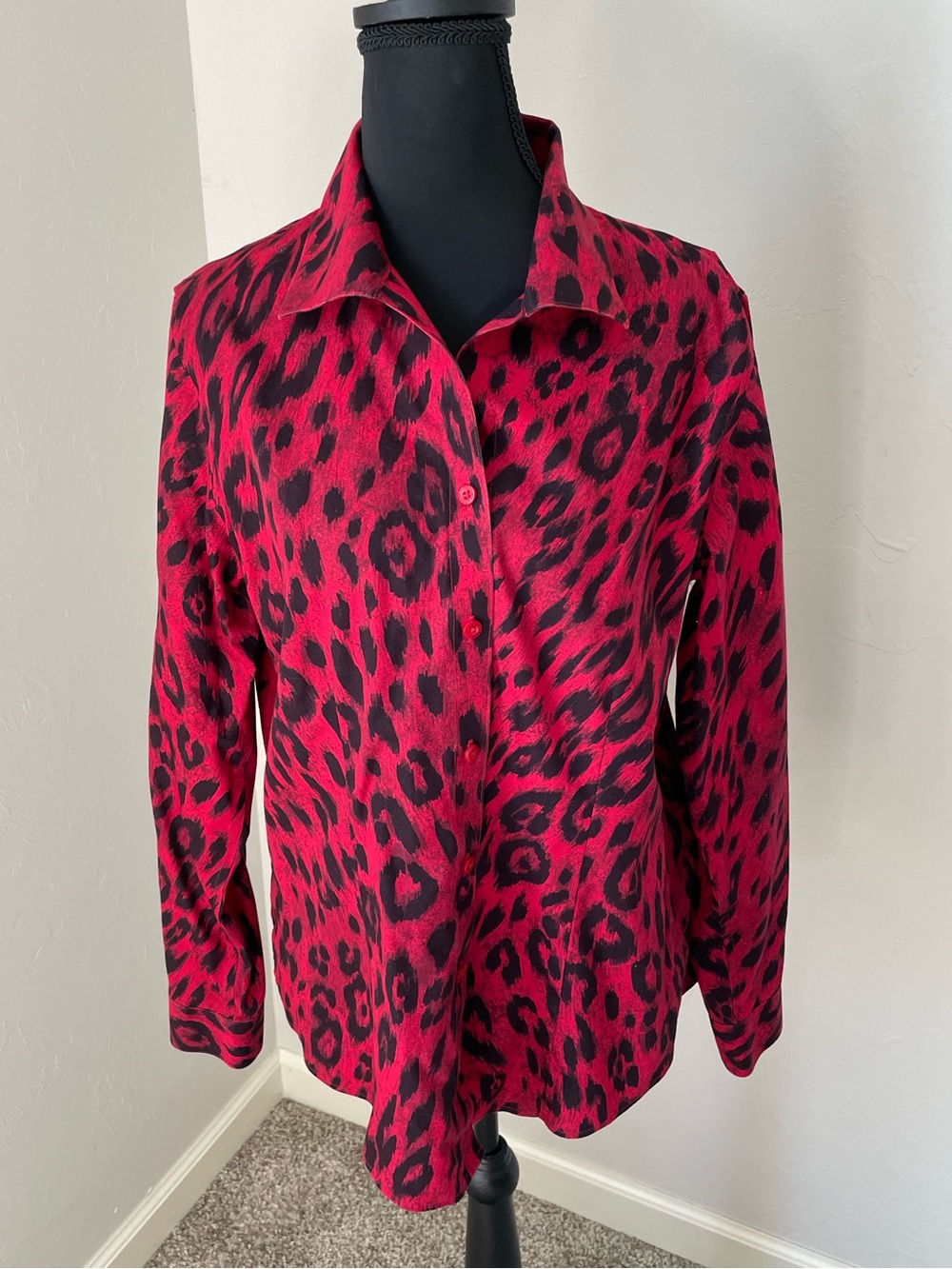 Chico's Red and Black Leopard Print Button-Down Shirt No Iron